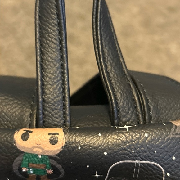 Star Wars mini backpack w/adjustable straps one zipper picket and 2 side pockets main image 5